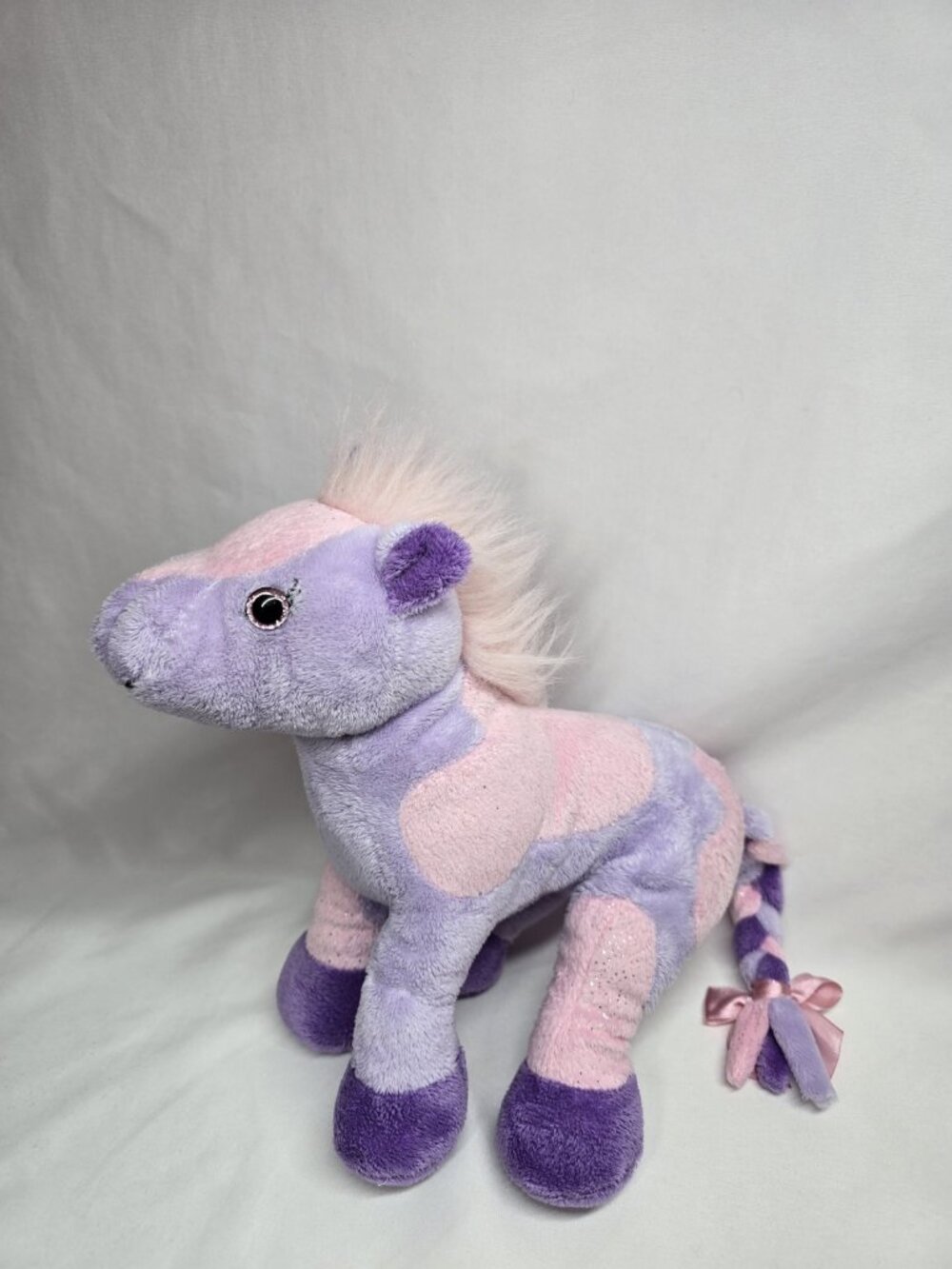 Ganz Webkinz Mystic Pony (HM485) NO CODE Retired Stuffed *PINK EYES* Read